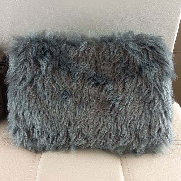 (3/$20) Pop Shop Gray shag tablet case - Picture 2 of 7